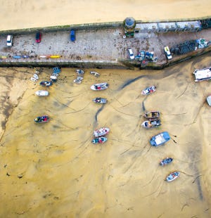 St Ives Harbour at low tide. Admiral Cottage overlooks St Ives harbour,out and about holiday rental in Cornwall, St Ives, Carbis Bay.